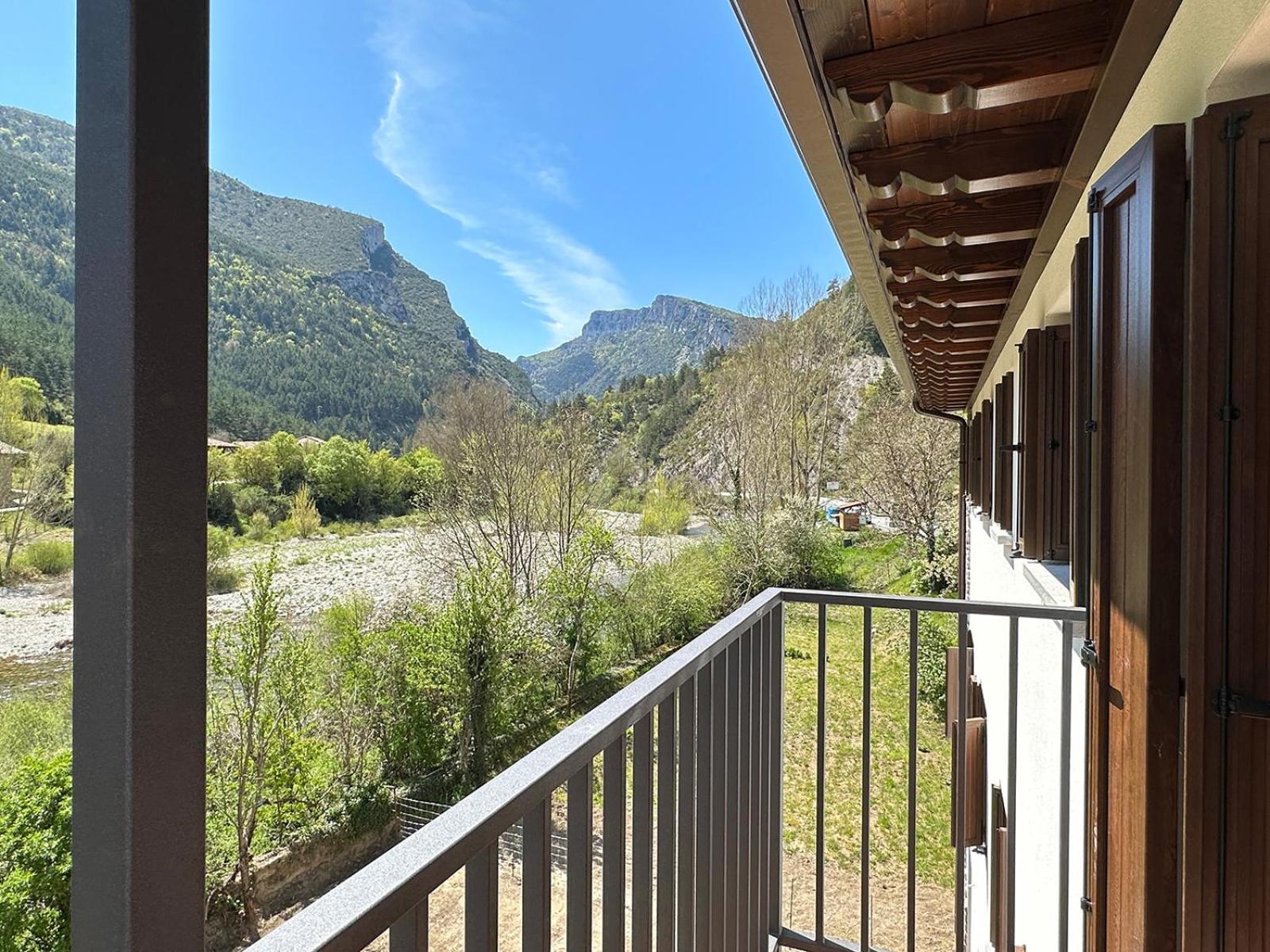 Apartamentos Rurales Ainariak Burgui Exterior foto